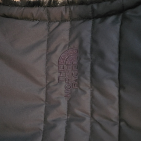Reversible Northface vest jacket - Picture 7 of 8